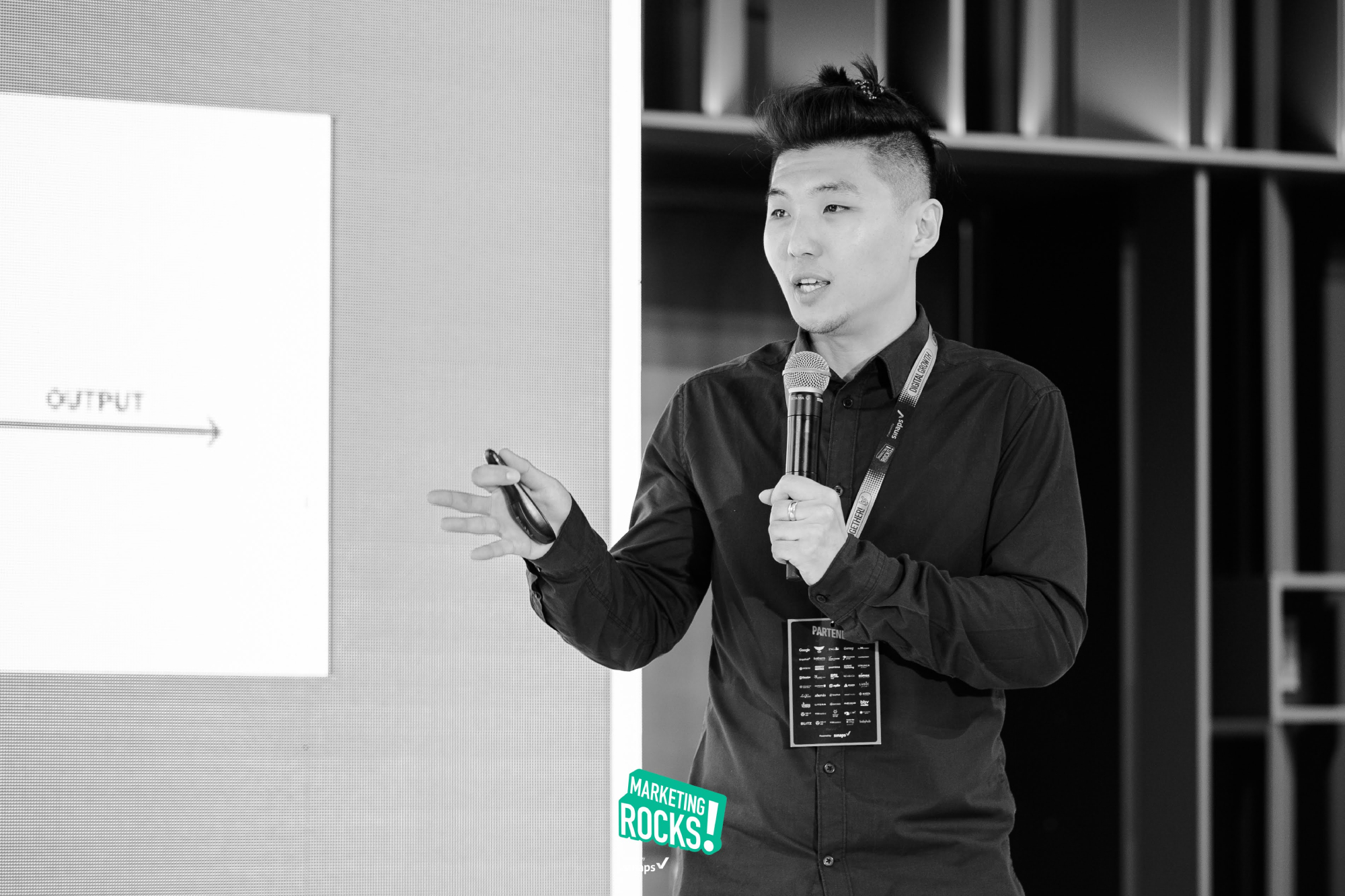 A digital democratic world – Presentation for Marketing Rocks #2